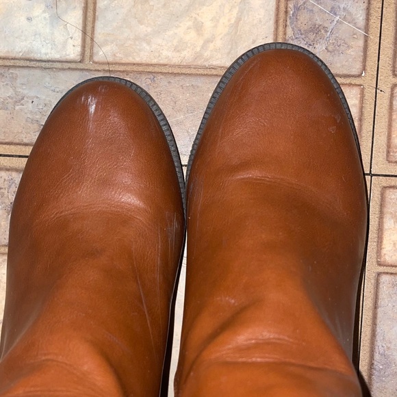 Chelsea boots with side zipper - Picture 14 of 16